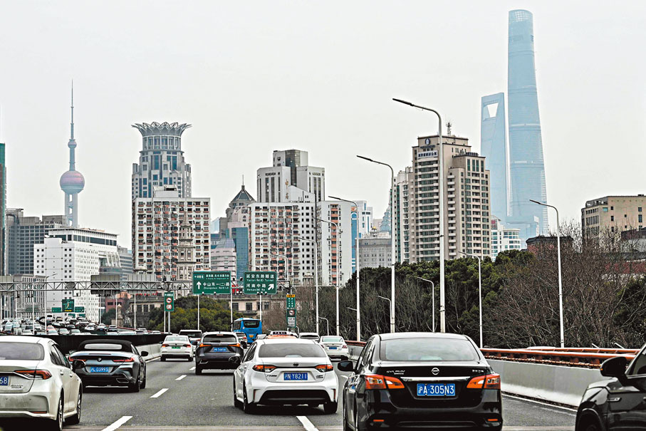 ◆上海樓市政策迎重大優化，涉及內容豐富，覆蓋外地戶籍、人才、單身、離異、企業、多孩家庭等層面。 資料圖片