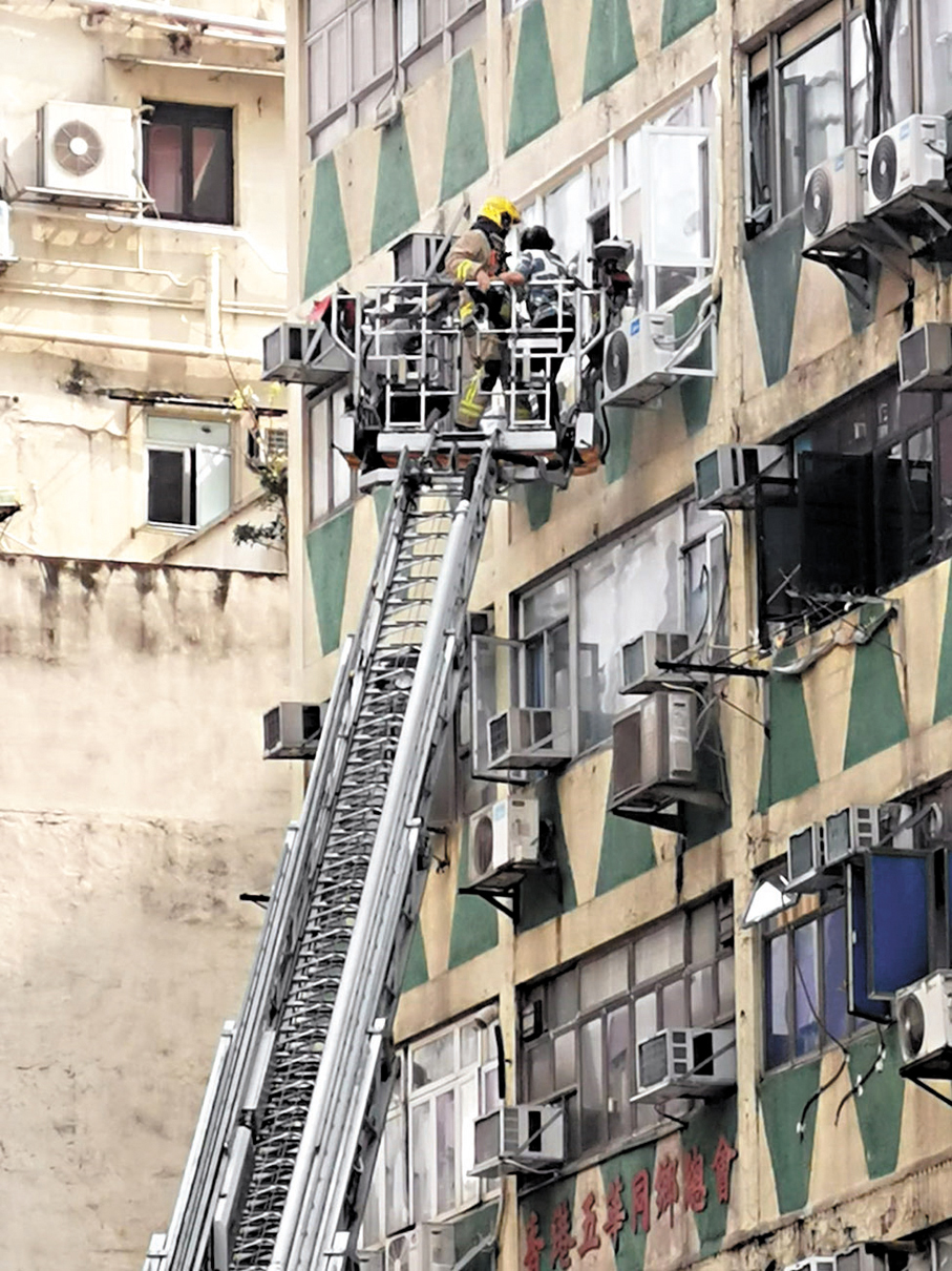 ◆佐敦華豐大廈奪命火，法團認違消防安全條例被罰款3萬元。資料圖片