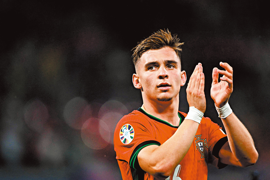 ◆ 葡萄牙鋒線新星法蘭斯高干斯卡奧首次亮相國際大賽即有好表現。  資料圖片