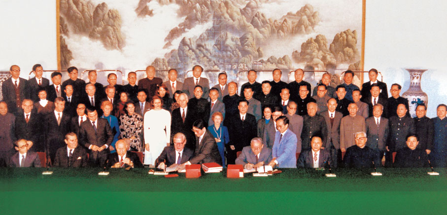 ◆1985年1月18日,中電與廣東核電投資有限公司簽訂合營合同,成立廣東核電合營有限公司。