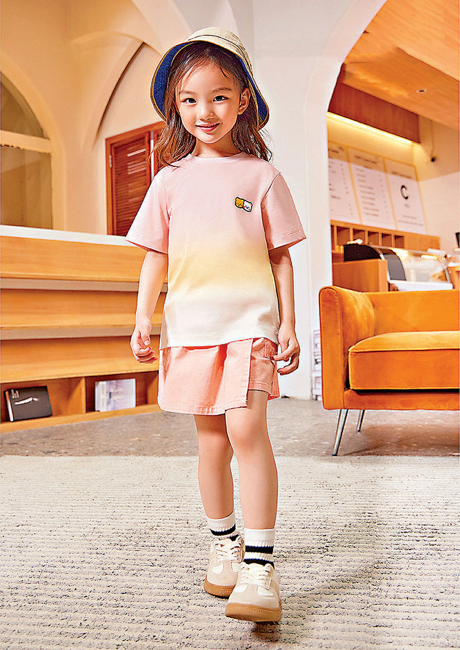 ◆「Enjoy Every Moment」服飾系列