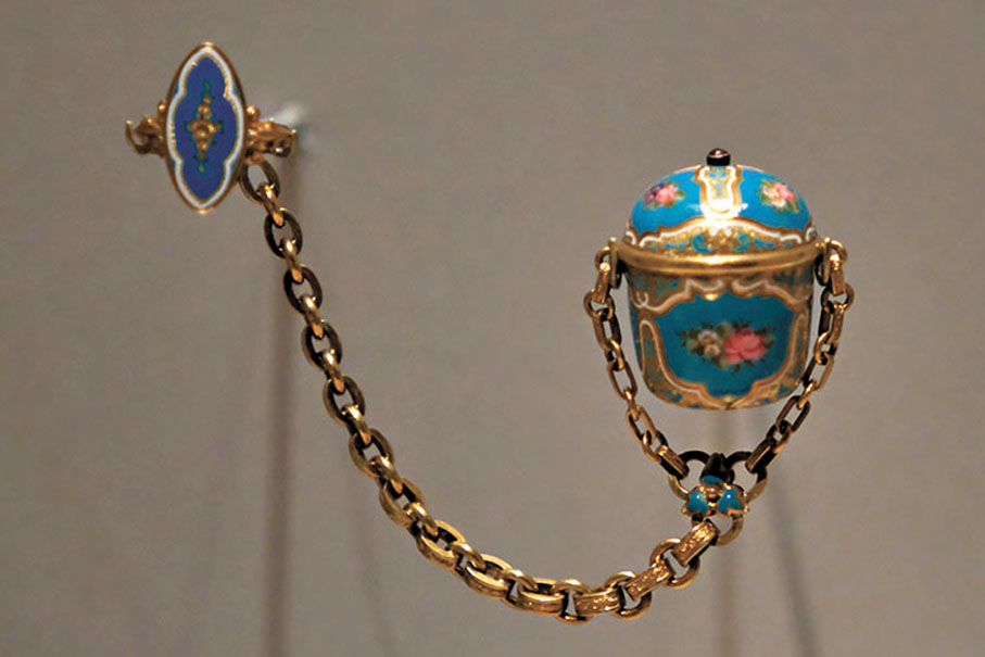 ◆戒指、香料盒約 1840 年