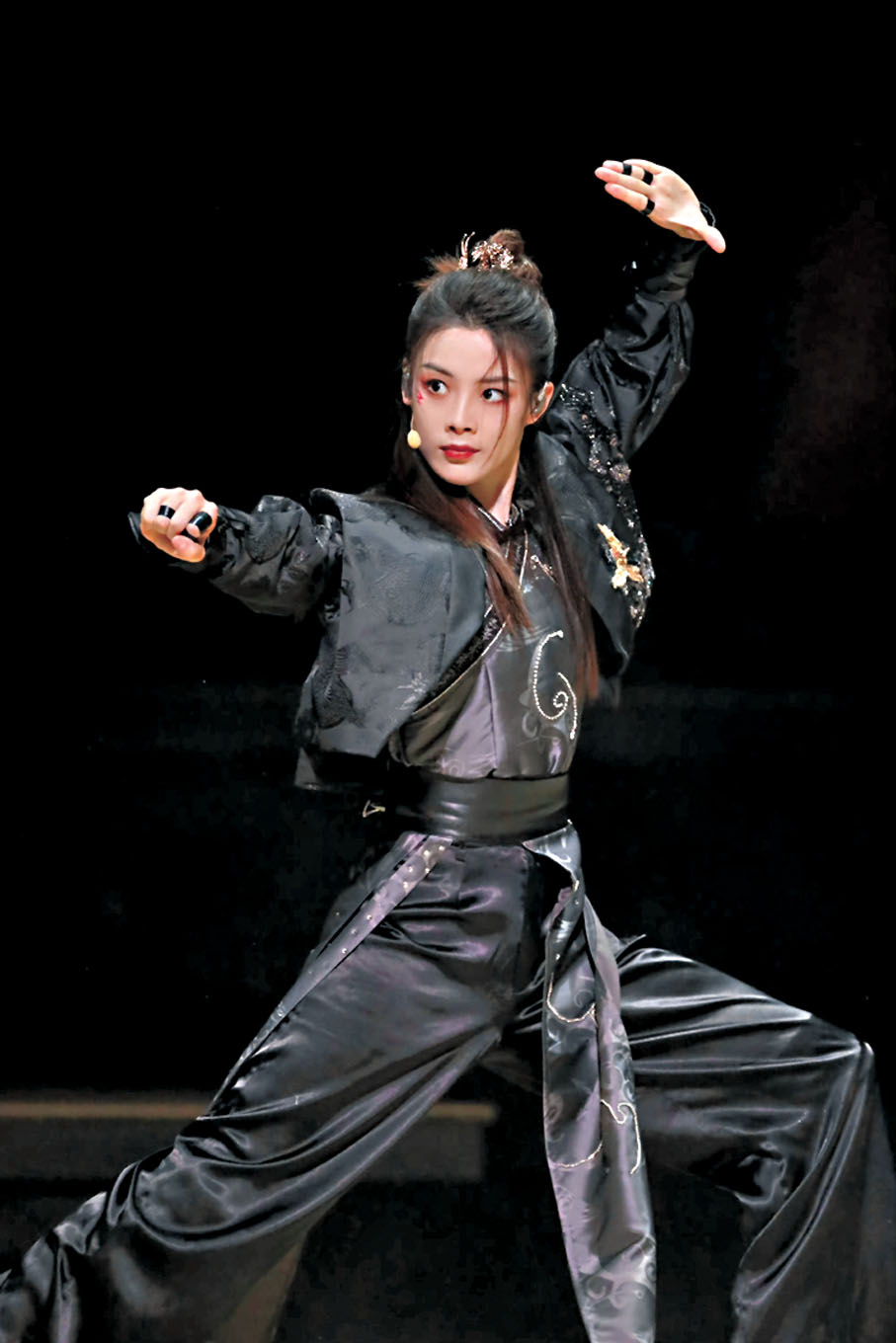 ◆陳麗君獲得「乘風年度人物」。