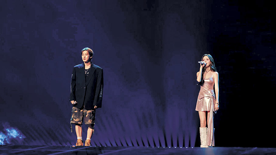 ◆燦烈與陳卓璿俊男美女組合好養眼。