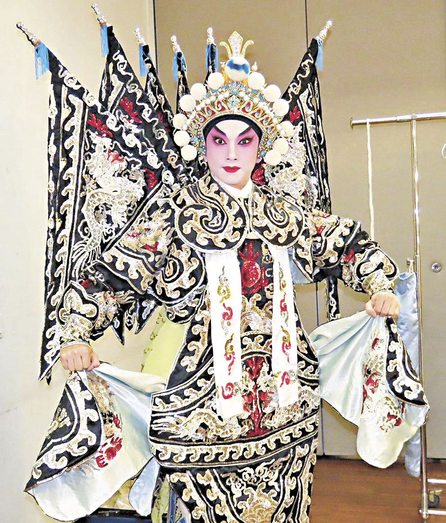 ◆梁振文夥謝曉瑩演《辭郎洲》。