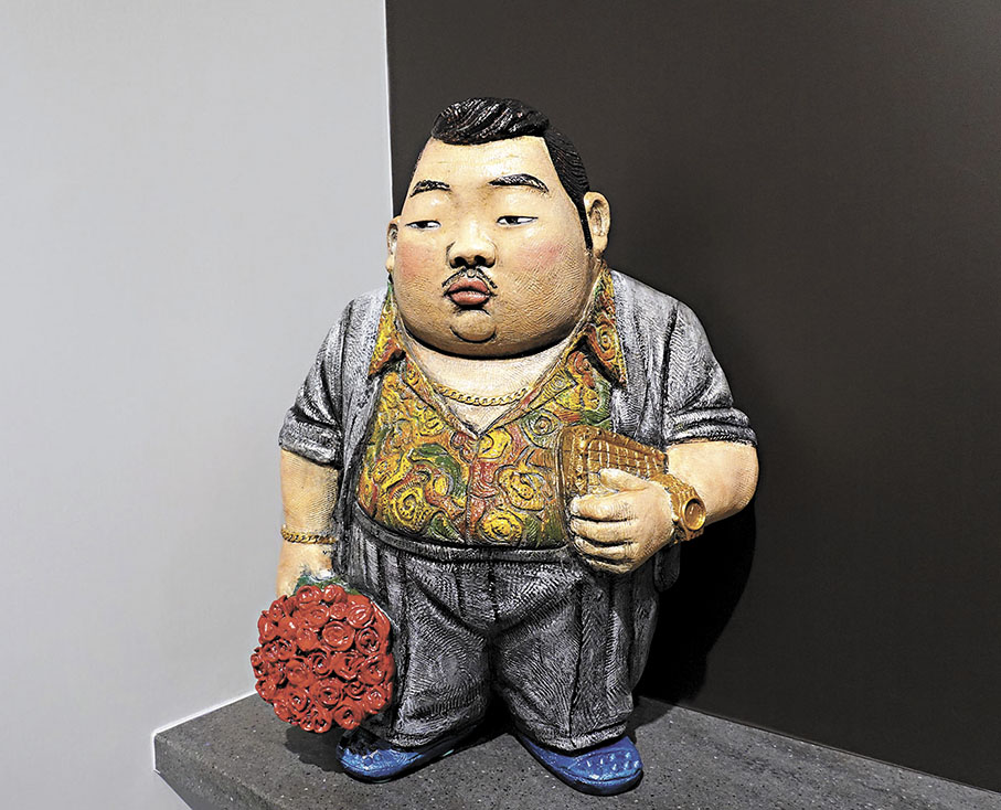 ◆金元根雕塑的韓國大叔。