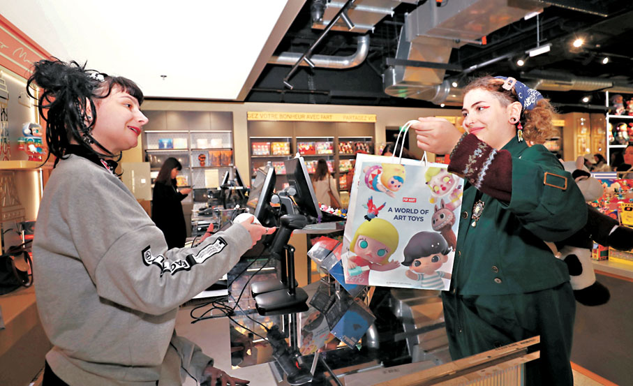◆泡泡瑪特法國首家線下門店在巴黎開業。資料圖片