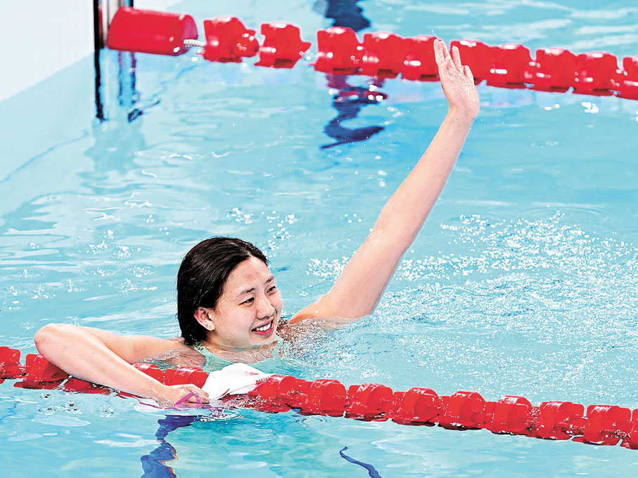 ◆巴黎時間 7月29日，唐錢婷在比賽後慶祝。 新華社