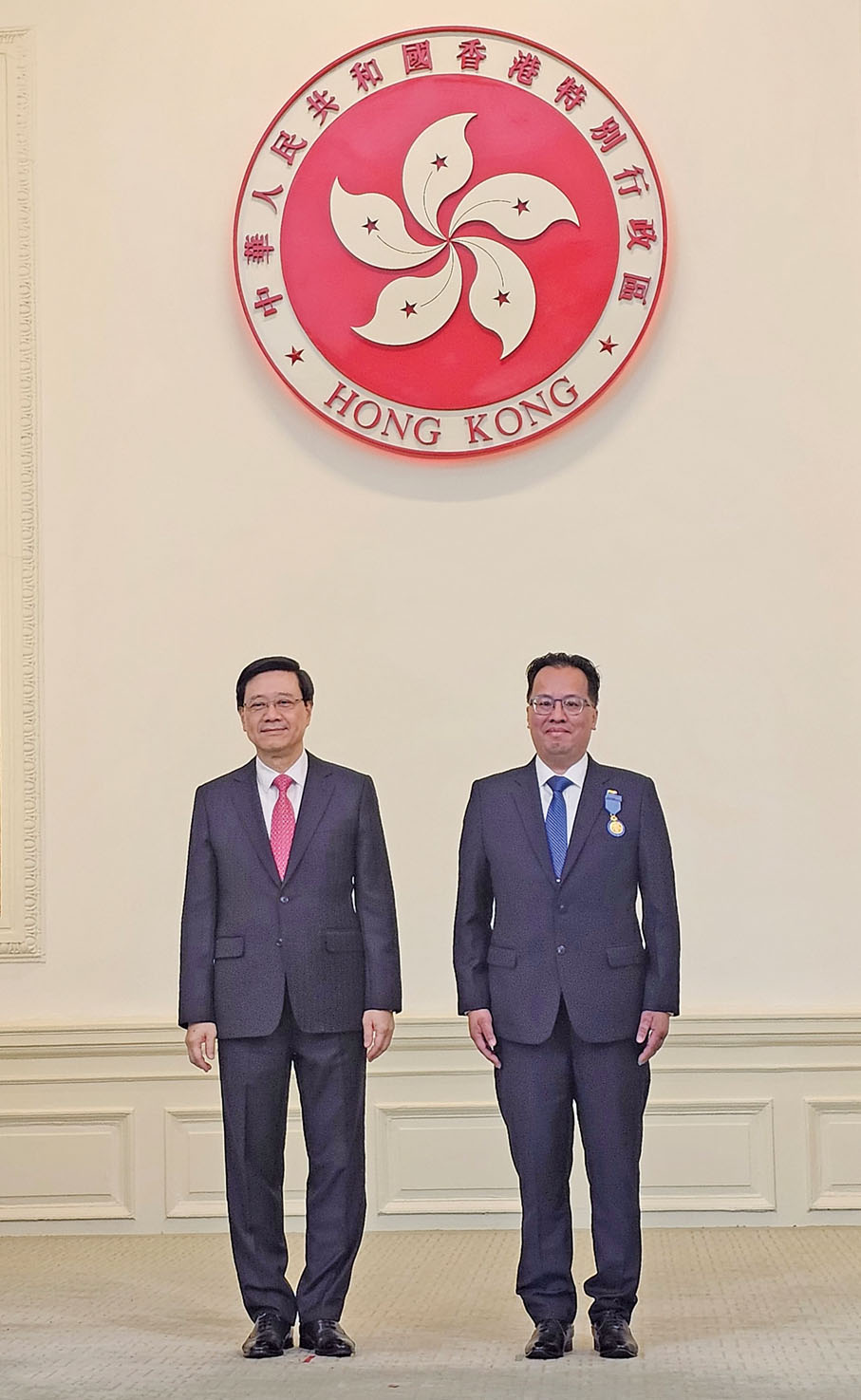 ◆2023年潘景和獲香港特別行政區特首李家超在禮賓府頒發榮譽勛章。