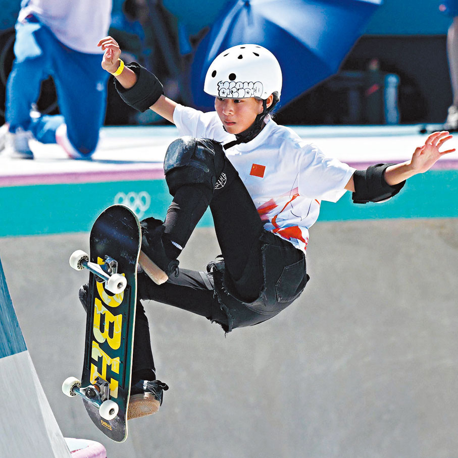 ◆比賽時還未足12歲的鄭好好，盡情享受自己的首次奧運征程。  資料圖片