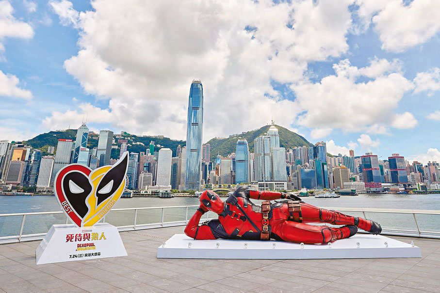 【1：1原大雕像】◆8米長「死侍Deadpool」