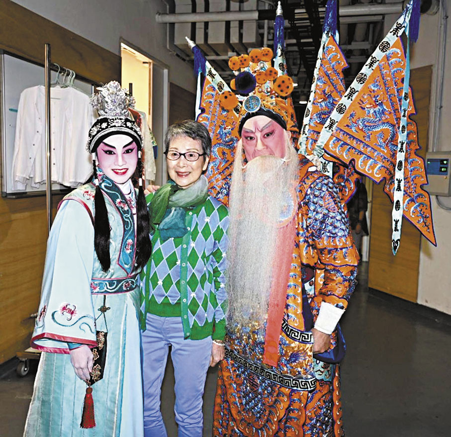 ◆陳寶珠專誠捧場，並到後台與梁非同及廖國森合照。