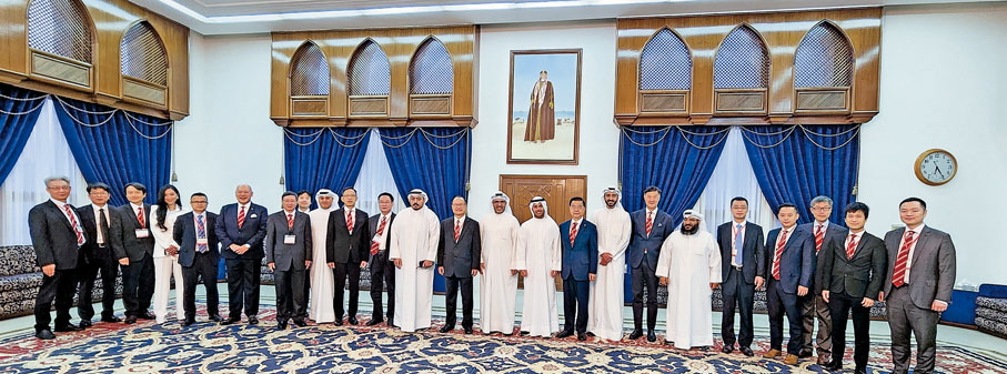 ◆ 2023年5月，蔡冠深探訪中東多國，簽訂多份戰略合作協議，更邀得當地商會來港設點。