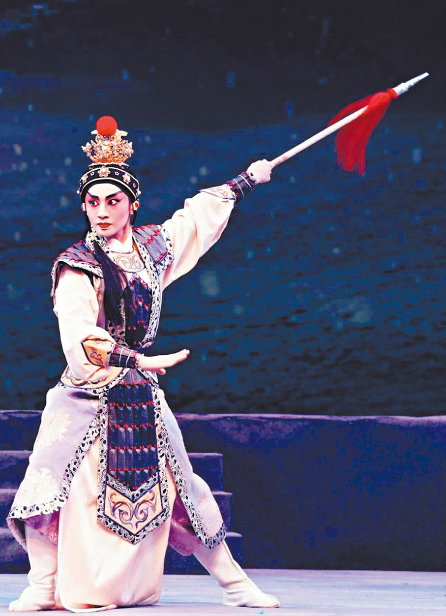 ◆梁非同反串出演《忠烈楊門》楊文廣，依然靚得非同小可。（攝影：陳二寶） 作者供圖