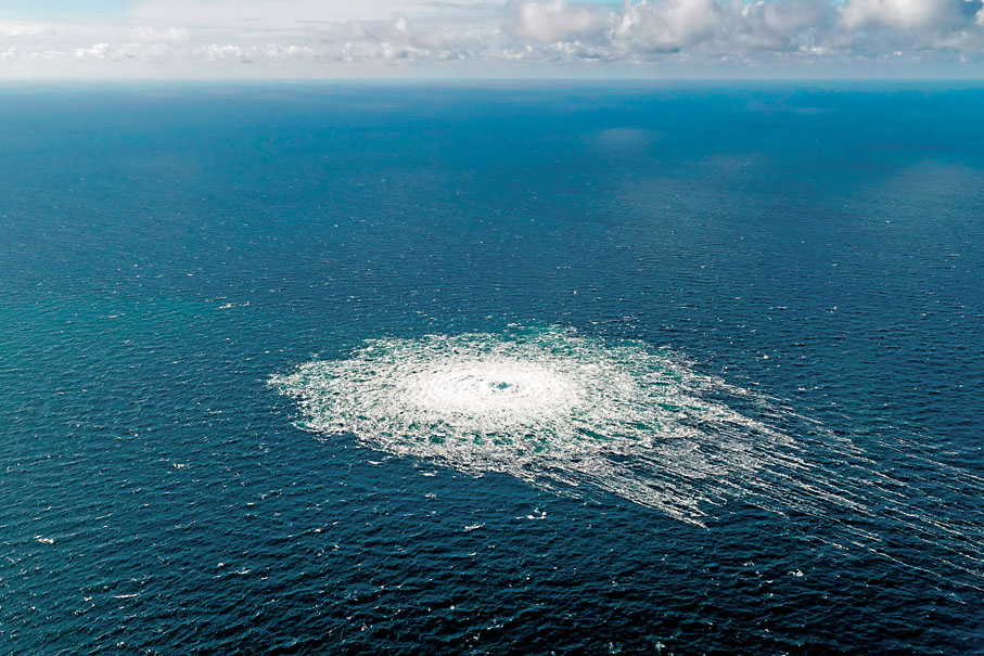 ◆丹麥國防部於2022年9 月發布的「北溪2 號」爆炸`後現場圖片。 資料圖片