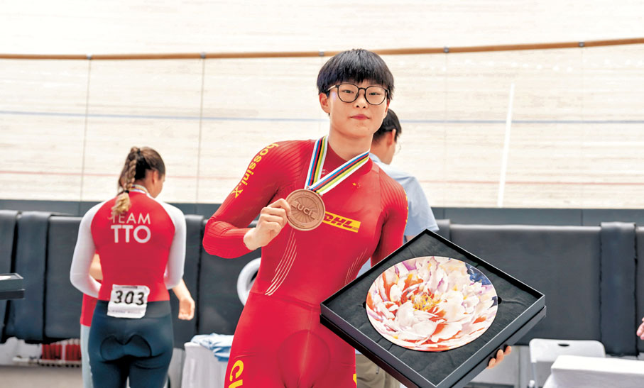 ◆駱書艷再添一銅。 香港文匯報記者馮雷  攝