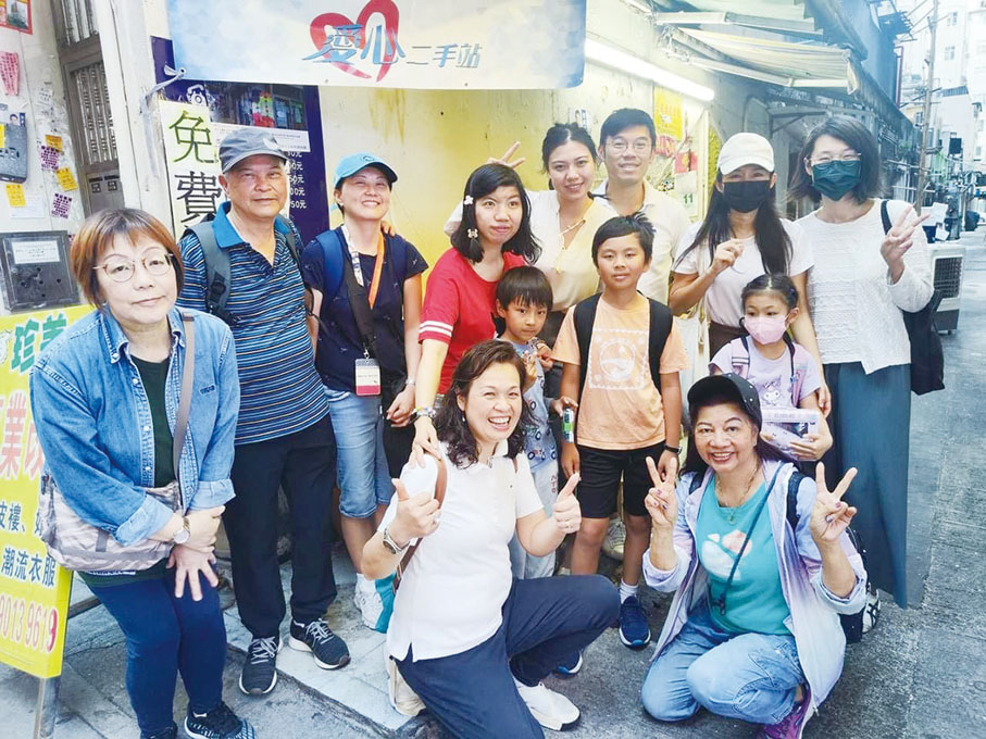 ◆ 「愛心二手站」不但團結了各界愛心人士和贊助機構為地區提供派發物資服務，更凝聚了SEN青年參與義工服務，在行善的同時培養自信和提升社交能力，達至真正的助人自助。