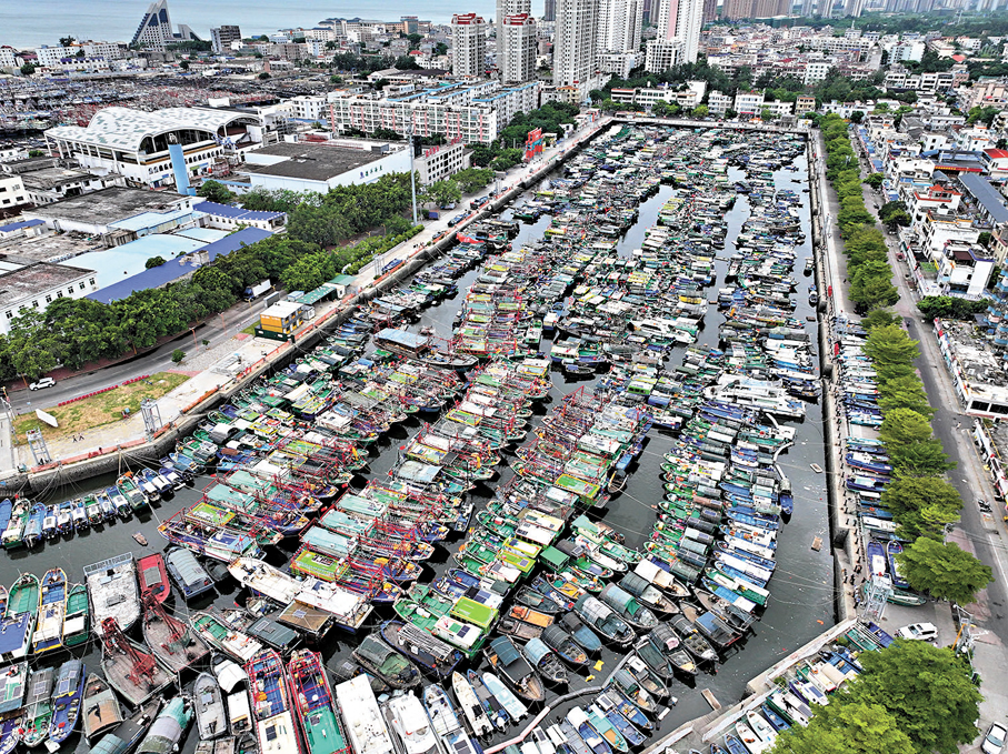 ◆9月6日拍攝的廣西北海市僑港鎮電建漁港碼頭（無人機照片）。 新華社