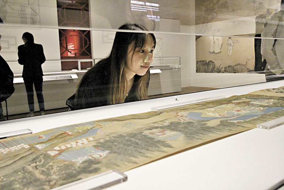 ◆香港可以加強海內外合作，舉辦不同類型的古今中外藝術展覽，提升市民藝術文化的氛圍。 資料圖片