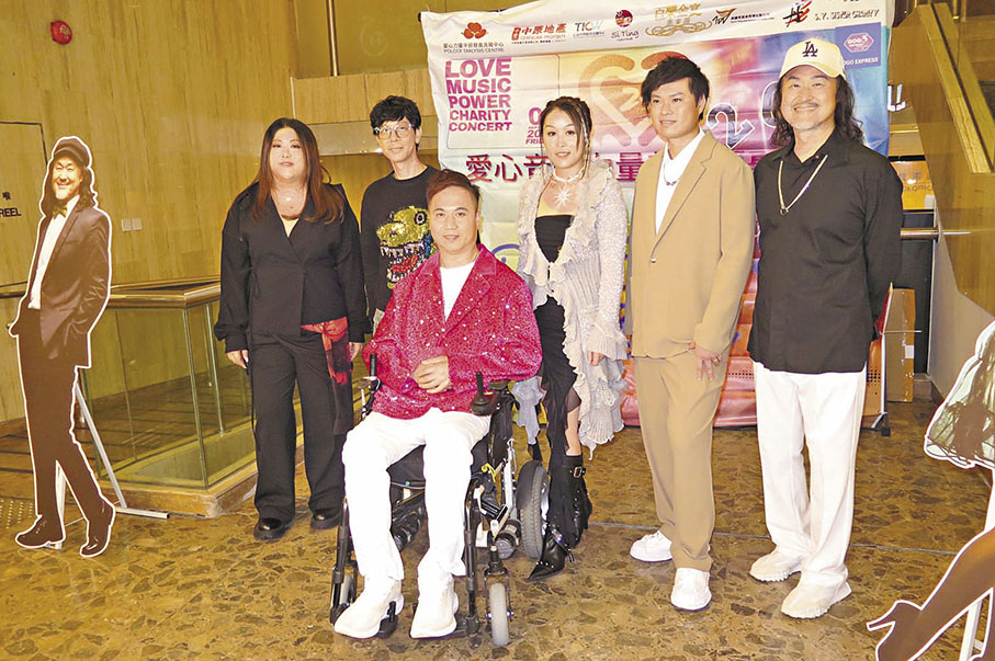 ◆左起：李泇霖、羅金榮、柳冕、梁凱榳、何博文和鮑聖光參與演出。