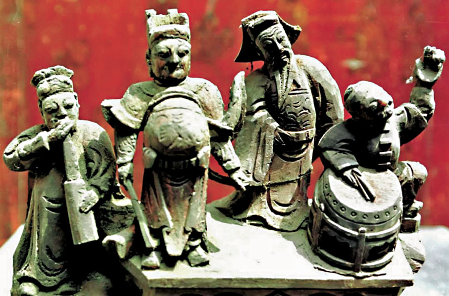 ●韓信拜將木雕。 資料圖片