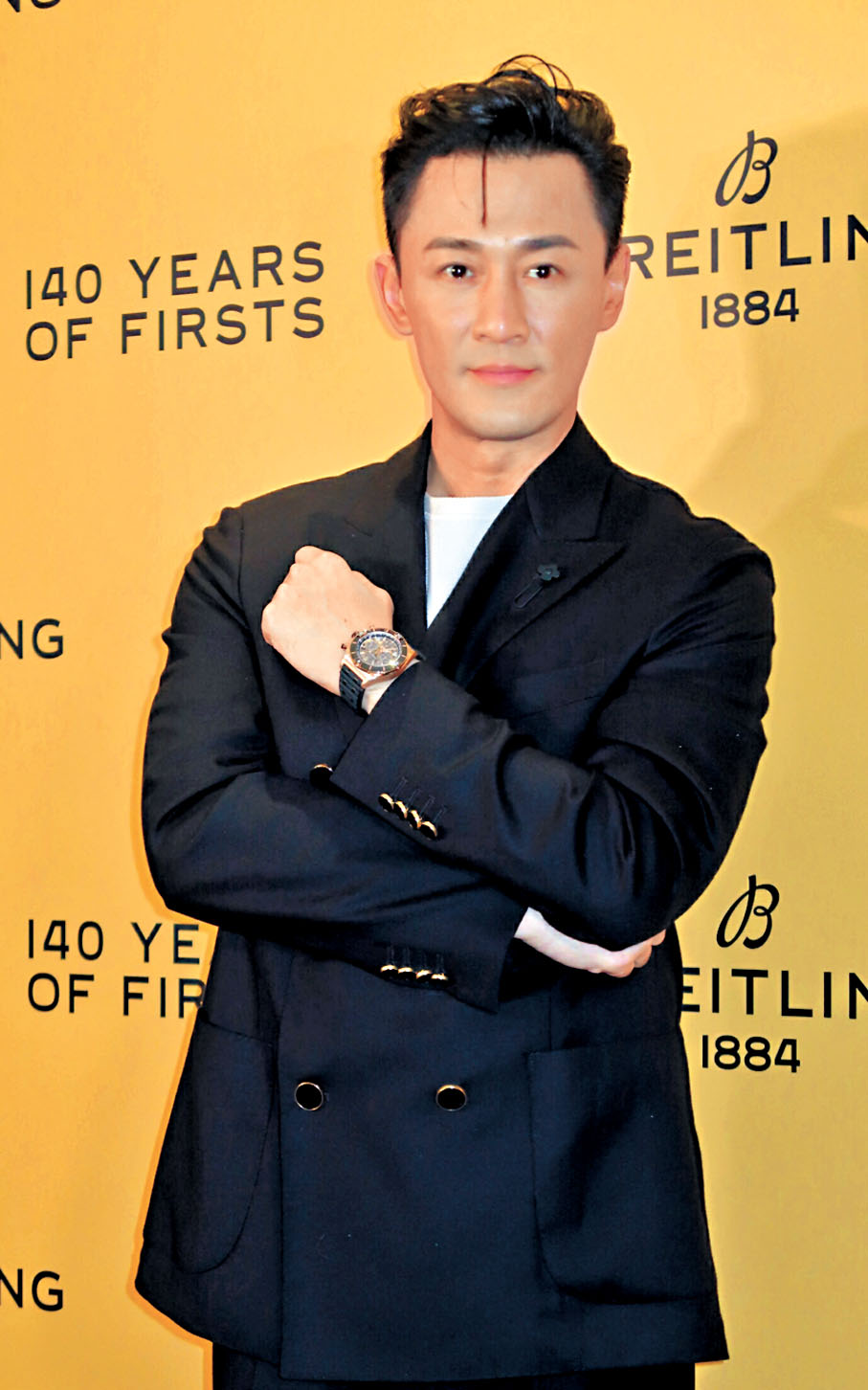 ●正在澳門開騷的林峯前晚返港出席手錶活動。