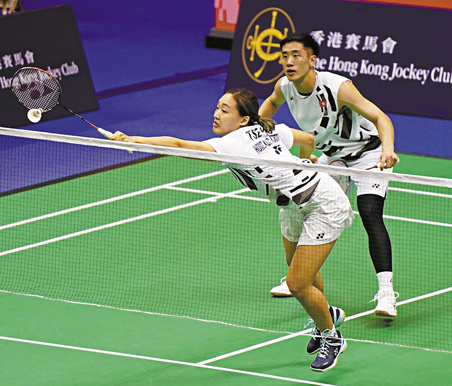 ●「鄧謝配」在比賽中。