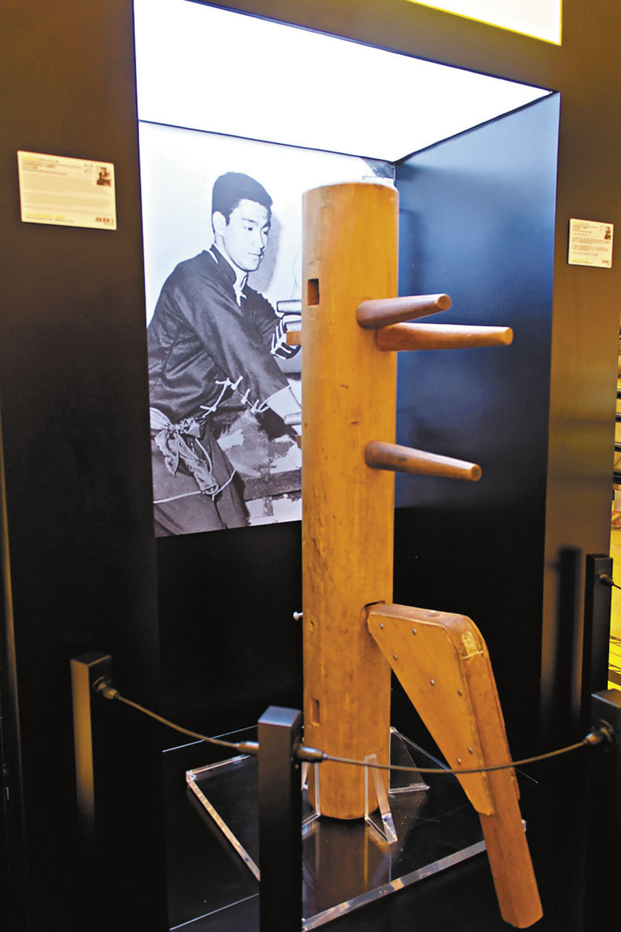 ●李小龍訂製並使用過的木人樁。