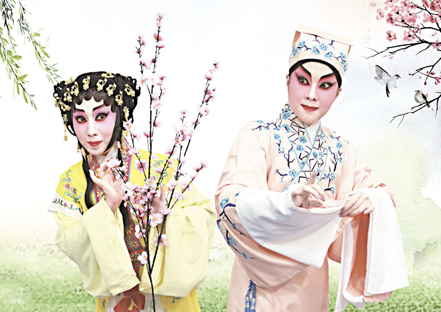 ●任丹楓與紫令秋的《再世紅梅記》造型劇照。