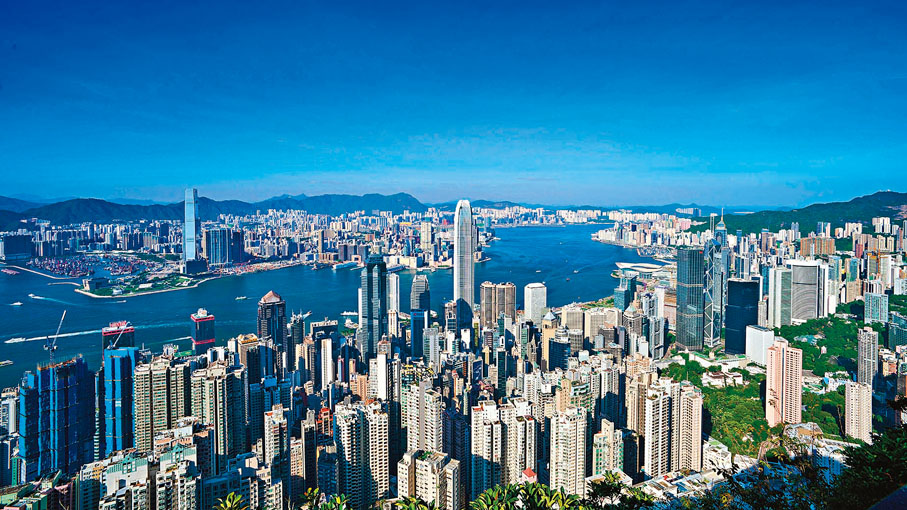 ●市場認為，美國減息可望活躍樓市氣氛，但預料港高息環境還會持續一段時間。 資料圖片