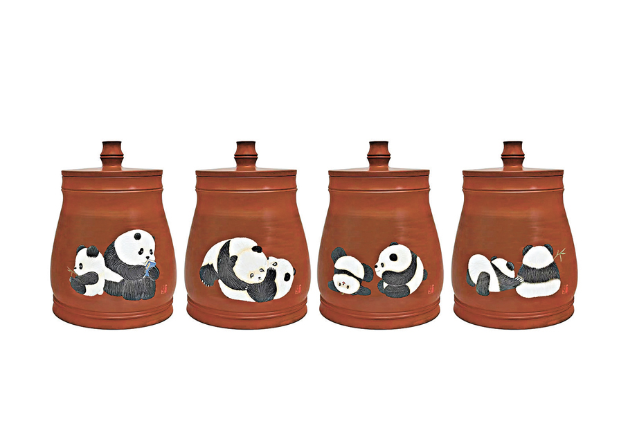 ●憨態可掬的熊貓是最受歡迎的題材之一。