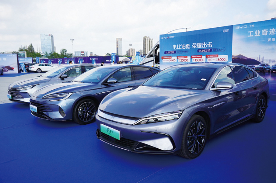 ●2021年，比亞迪在合肥長豐縣建設比亞迪合肥基地。據公開數據顯示，如今比亞迪合肥基地月產量超9萬輛。