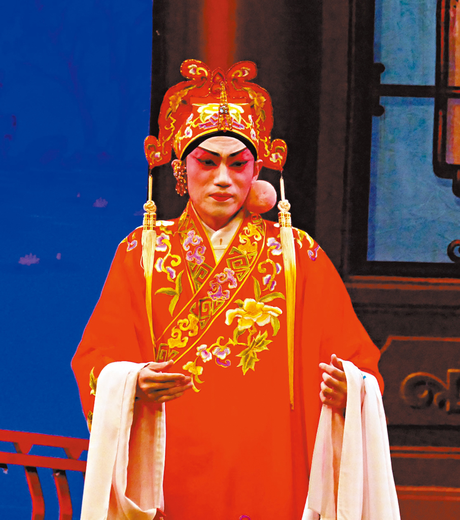 ●譚穎倫是新紮文武生，戲路廣闊。