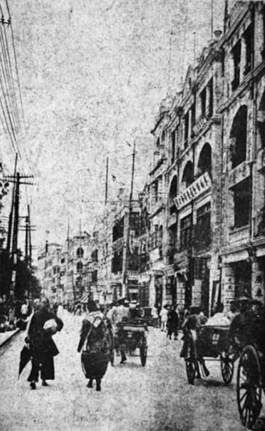 ●1920年的長堤大馬路。
