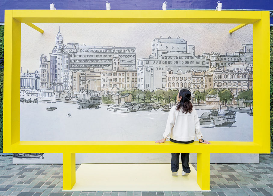 ●會場設有戶外打卡裝置，讓公眾在近百年前的「長堤」留影。