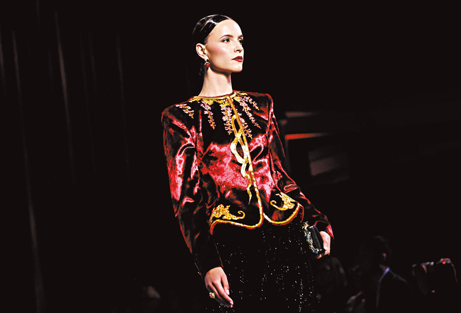 ●服裝融合傳統工藝元素