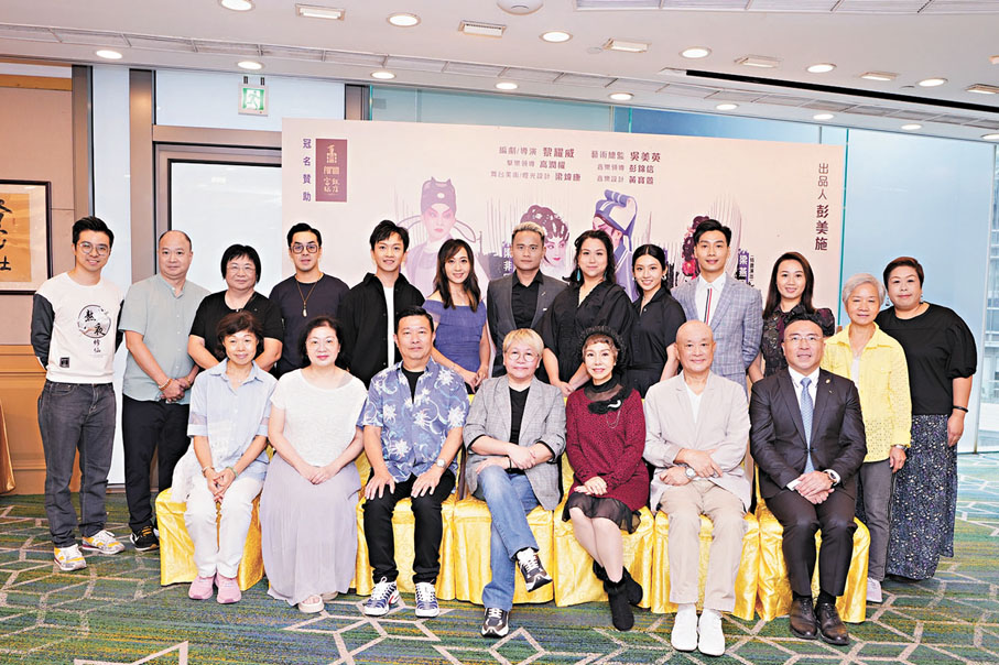 ●台前幕後攜手打造浪漫愛情故事《秦淮瑣月》。