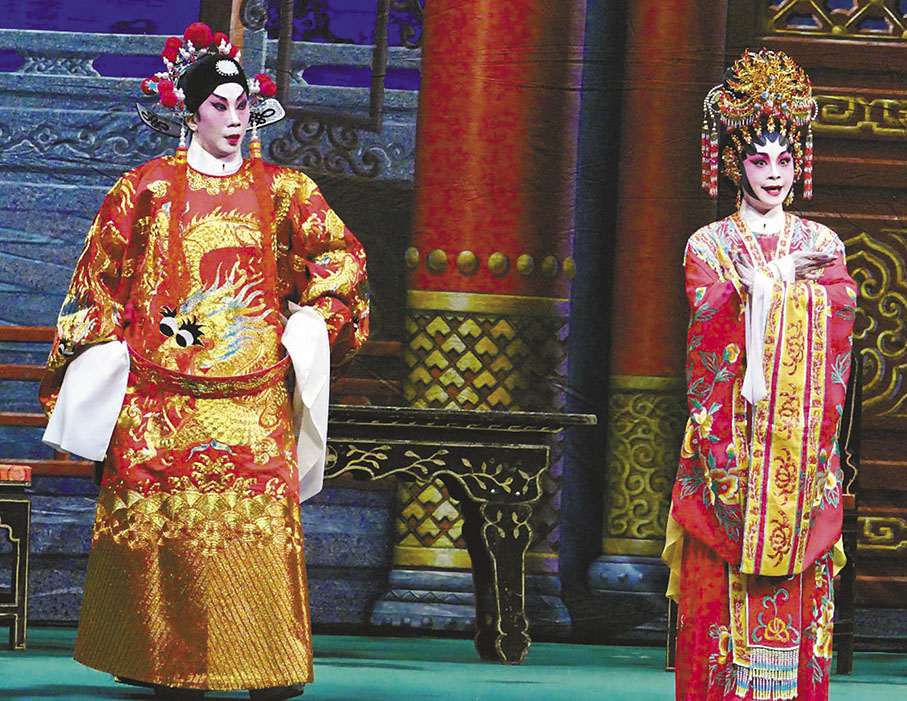 ●鄧有銀時常和藝青雲合作。