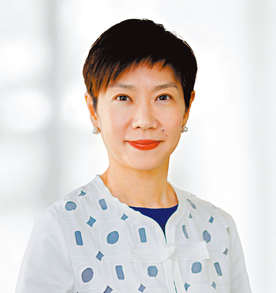 ●提供優惠吸引優秀人才來港發展之餘，畢馬威中國副主席及香港區首席合夥人張頴嫻建議政府提供更多稅務優惠和豁免，以吸引全球企業來港建立區域總部。