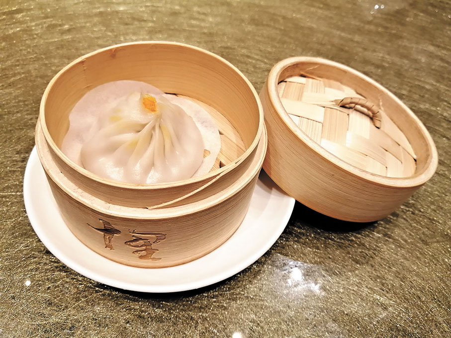 ●特製蟹粉小籠包