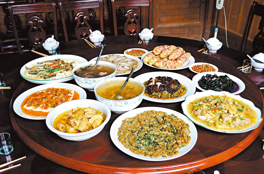 ● 圖為福建培田古居民群的客家菜。 資料圖片