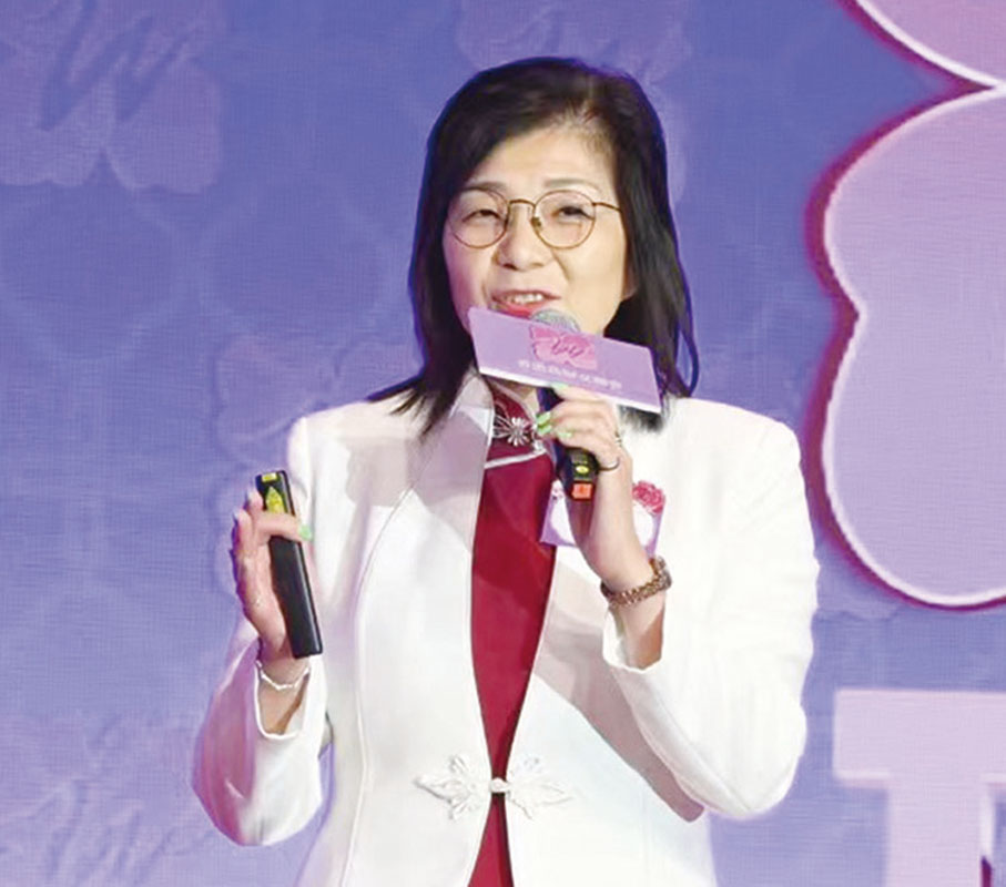 ●「W-TALK」演說會嘉賓李清霞