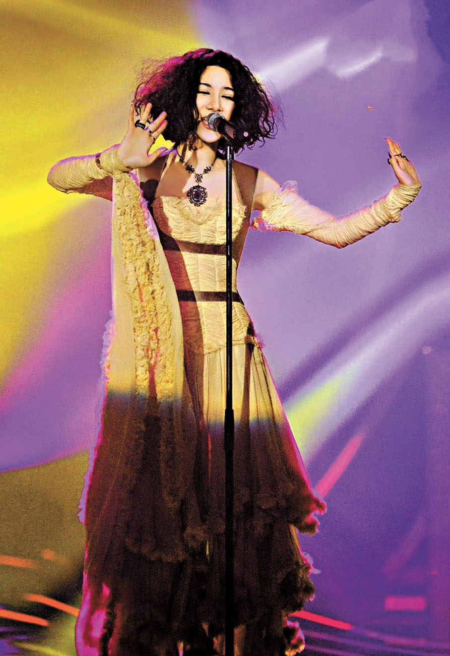 ●尚雯婕在音樂上以「原創電子唱作人」唱出個人特色。  受訪者供圖