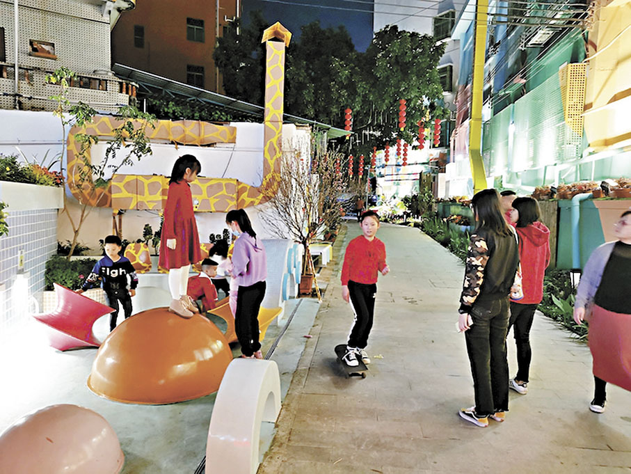 ●威威樂園建成後深受孩子們的歡迎。 香港文匯報深圳傳真