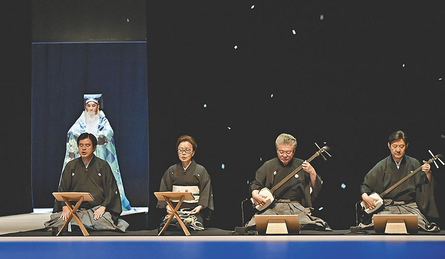 ●《繡襦夢》中的三味線樂師。