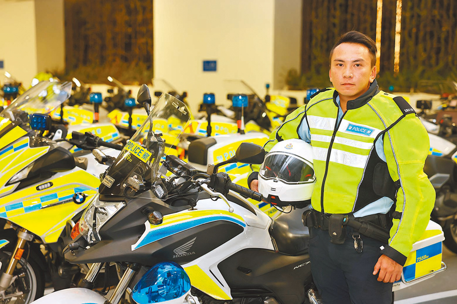 ●東九龍總區交通及管制組第一隊警員黃松燃。香港文匯報記者鄧偉明  攝