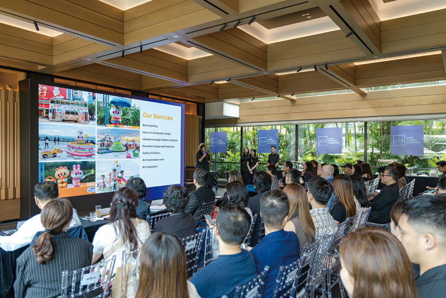 ●來自各界的一眾來賓出席是次活動，場面熱鬧。