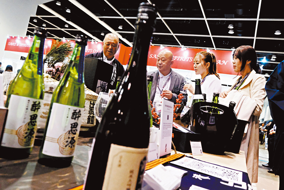 ●日本清酒是香港酒展的常客。 香港文匯報記者涂穴  攝