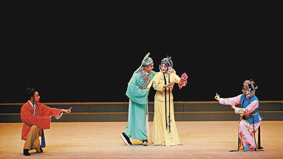 ●川劇《卓文君》將於10月17至18日假香港藝術中心壽臣劇院演出。