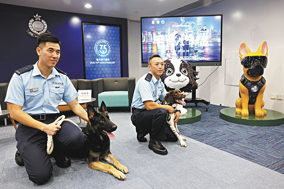 ●微電影主角、領犬員分享與警犬工作的深刻經歷。 香港文匯報記者劉友光 攝